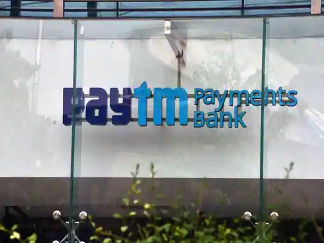Paytm's Payments Bank Winding Down: What It Means for India's Fintech